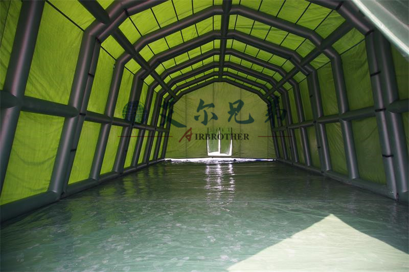 充氣飛機庫內(nèi)部
